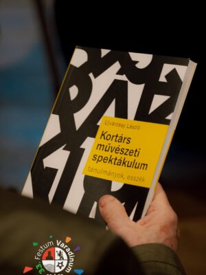 Ujvárossy László: Kortárs művészeti spektákulum
